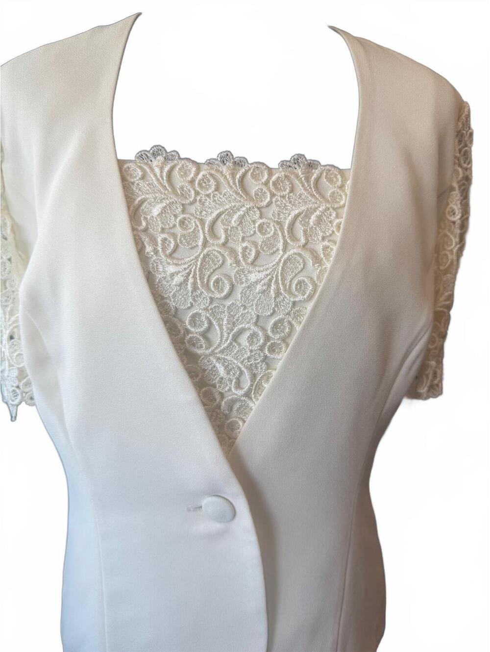 Vintage Karen Miller New York 3-Pc Lace Set Off White Skirt Blazer & Top Size 8 - Picture 4 of 14
